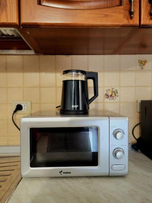 One Bd Flat Near Center With 24H Self Check In Apartment Tirana Exterior photo